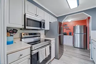 2984 Longview Ln, North Fort Myers, FL 33917 - Photo 16