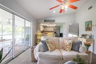 926 SE 26th Terrace, Cape Coral, FL 33904 - Photo 4