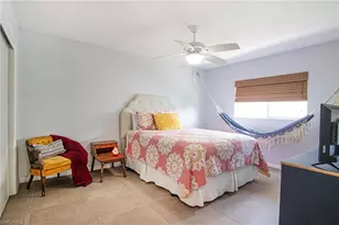 926 SE 26th Terrace, Cape Coral, FL 33904 - Photo 14