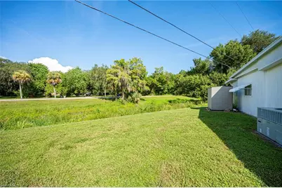 210 Sante Fe Trl, North Fort Myers, FL 33917 - Photo 28