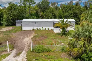 8352 Barbie Ln, North Fort Myers, FL 33917 - Photo 2