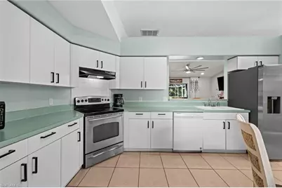 3112 SW 16th Pl, Cape Coral, FL 33914 - Photo 10
