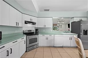 3112 SW 16th Pl, Cape Coral, FL 33914 - Photo 10