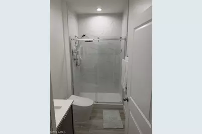 8041 Sherwood Cir, Labelle, FL 33935 - Photo 14