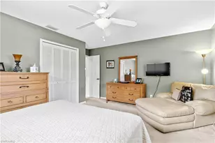 1538 SW 49th St, Cape Coral, FL 33914 - Photo 14