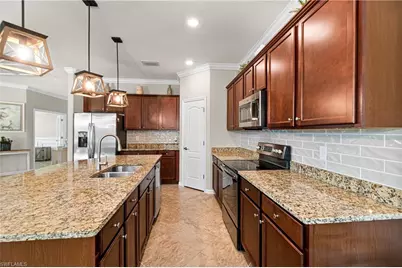 10386 Prato Dr, Fort Myers, FL 33913 - Photo 12