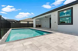 29 NE 5th Terrace, Cape Coral, FL 33909 - Photo 6