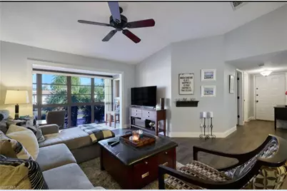 8171 S Woods Cir #8, Fort Myers, FL 33919 - Photo 4