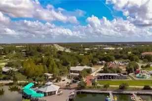 8171 S Woods Cir, Fort Myers, FL 33919 - Photo 26