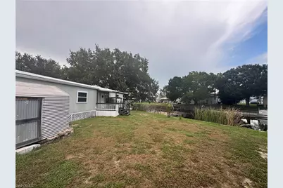 1111 10th St, Okeechobee, FL 34974 - Photo 20