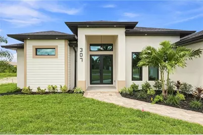 307 NE 15th St, Cape Coral, FL 33909 - Photo 2