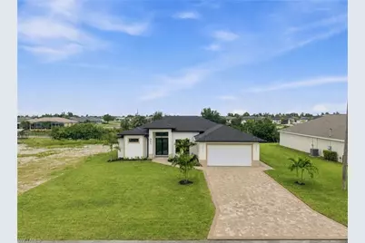 307 NE 15th St, Cape Coral, FL 33909 - Photo 38