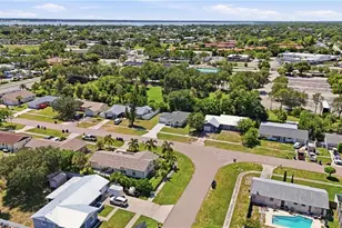 899 Ridgeway Dr, North Fort Myers, FL 33903 - Photo 6