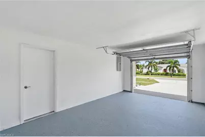 899 Ridgeway Dr, North Fort Myers, FL 33903 - Photo 22