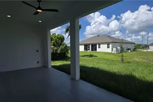 1032 NW 33rd Pl, Cape Coral, FL 33993 - Photo 34
