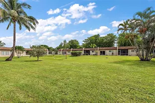 6300 South Pointe Blvd, Fort Myers, FL 33919 - Photo 20