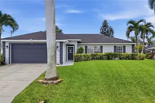 1718 NE 3rd Ave, Cape Coral, FL 33909 - Photo 2
