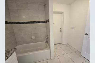 329 SW 21st Ln, Cape Coral, FL 33991 - Photo 30