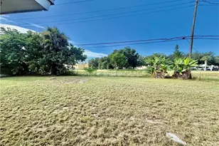 1314 Farmdale St, Lehigh Acres, FL 33936 - Photo 6