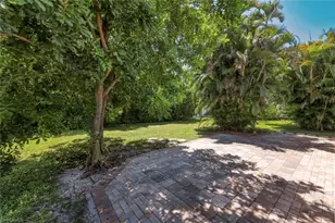 206 SE 46th Ter, Cape Coral, FL 33904 - Photo 40