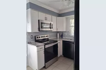 619 SE 12th Ave #116, Cape Coral, FL 33990 - Photo 4