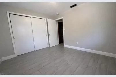 917 Freemont St, Fort Myers, FL 33916 - Photo 8