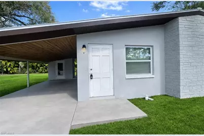 917 Freemont St, Fort Myers, FL 33916 - Photo 2