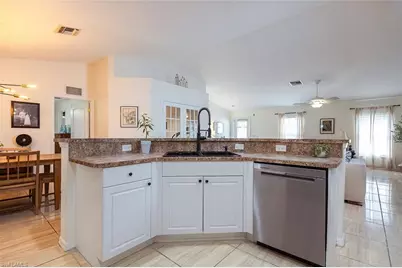 715 Zendor Ave, Fort Myers, FL 33913 - Photo 16