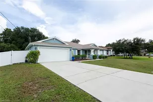 715 Zendor Ave, Fort Myers, FL 33913 - Photo 2