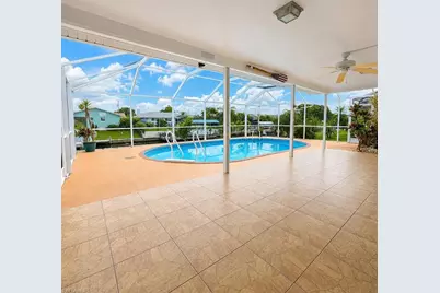 1429 SE 31st Ter, Cape Coral, FL 33904 - Photo 20