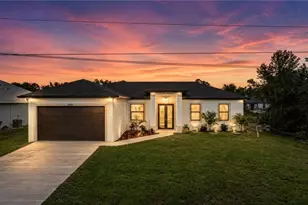 2705 Darlene Pl, Lehigh Acres, FL 33971 - Photo 2