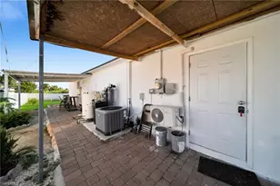 3203 36th St SW, Lehigh Acres, FL 33976 - Photo 28