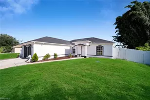 3203 36th St SW, Lehigh Acres, FL 33976 - Photo 2