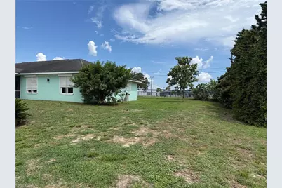 200 Arthur Ave, Lehigh Acres, FL 33936 - Photo 2