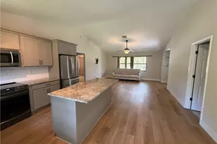 9500 Strike Ln, Bonita Springs, FL 34135 - Photo 4
