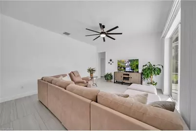 11142 Lakeland Cir, Fort Myers, FL 33913 - Photo 26