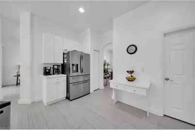 11142 Lakeland Cir, Fort Myers, FL 33913 - Photo 30
