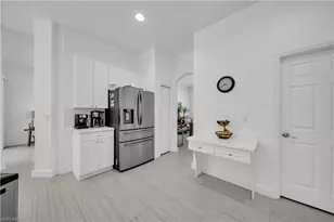 11142 Lakeland Cir, Fort Myers, FL 33913 - Photo 30