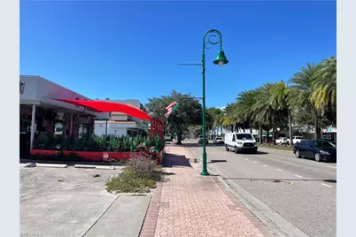 1336 Cape Coral Pkwy E, Cape Coral, FL 33904 - Photo 4