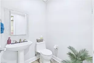 2090 W First St, Fort Myers, FL 33901 - Photo 26