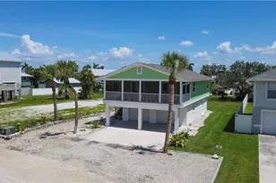 915 North St, Fort Myers Beach, FL 33931 - Photo 38