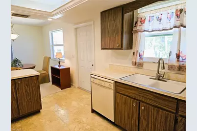 915 North St, Fort Myers Beach, FL 33931 - Photo 8