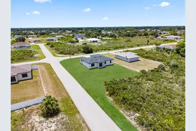 2700 69th St W, Lehigh Acres, FL 33971 - Photo 30