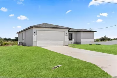 2700 69th St W, Lehigh Acres, FL 33971 - Photo 2