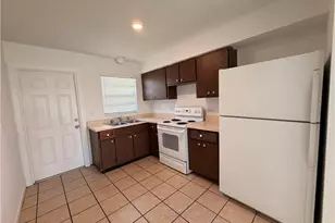 711 Gordon Ave S, Lehigh Acres, FL 33973 - Photo 4