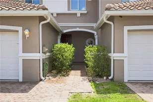 9977 Chiana Cir, Fort Myers, FL 33905 - Photo 2