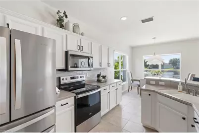 8631 Lakefront Ct, Punta Gorda, FL 33950 - Photo 10
