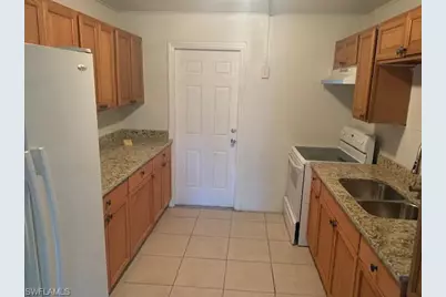 2640 Saint Charles St, Fort Myers, FL 33916 - Photo 10