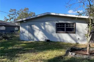 2640 St Charles St, Fort Myers, FL 33916 - Photo 12