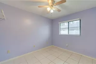 3609 SE 2nd Pl, Cape Coral, FL 33904 - Photo 14